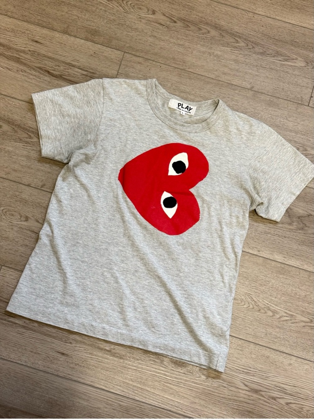 Comme des Garçons PLAY Kids Grey Tee with Red Heart Motif